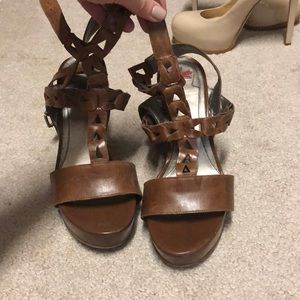 Brown wedges